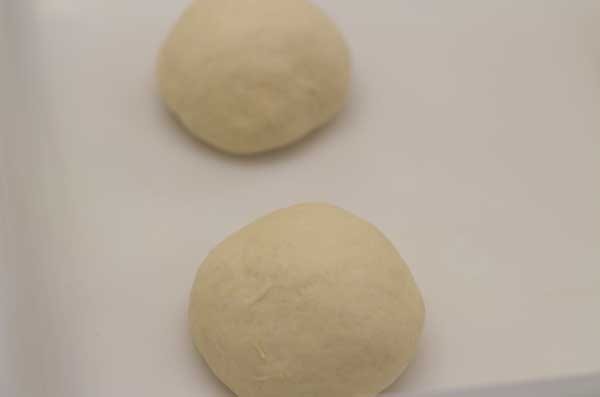 meimanrensheng.com knocking back dough balls-2