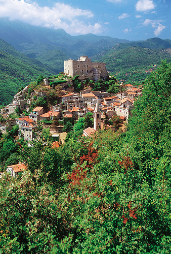 Castelvecchio di Rocca Barbena，Turismo in Liguria拍摄