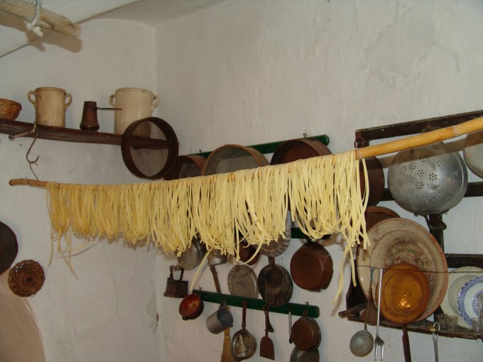 Basilicata的传统厨房，Basilicata Turistica拍摄