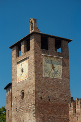 城堡的钟楼